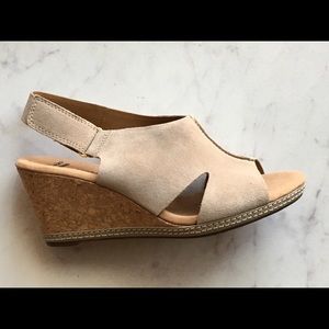 Clarks Helio Float Wedge Peep-Toe Sandal